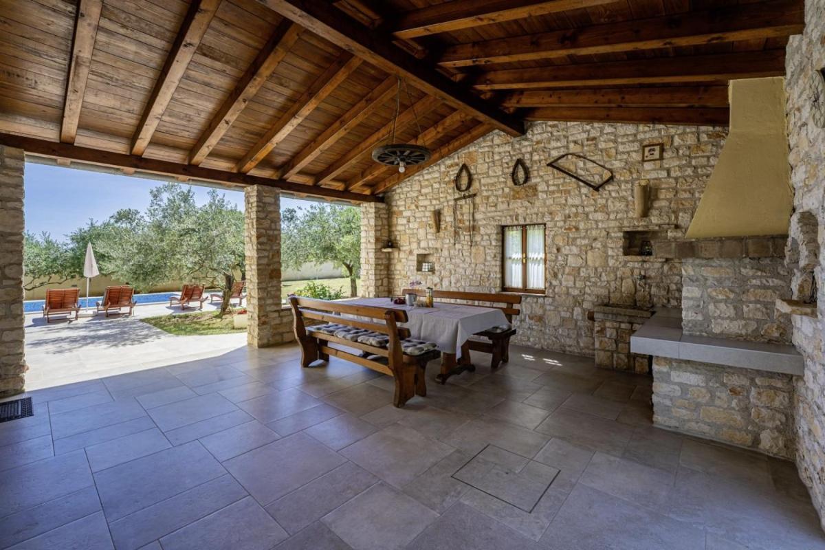 Villa Braidizza In Kavran Krnica Zewnętrze zdjęcie